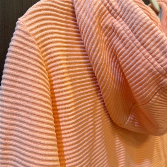 Adidas Peach Cropped Hoodie Size M - Picture 4 of 4